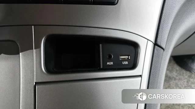 Hyundai The New Grand Starex id 4551591 из Кореи 25
