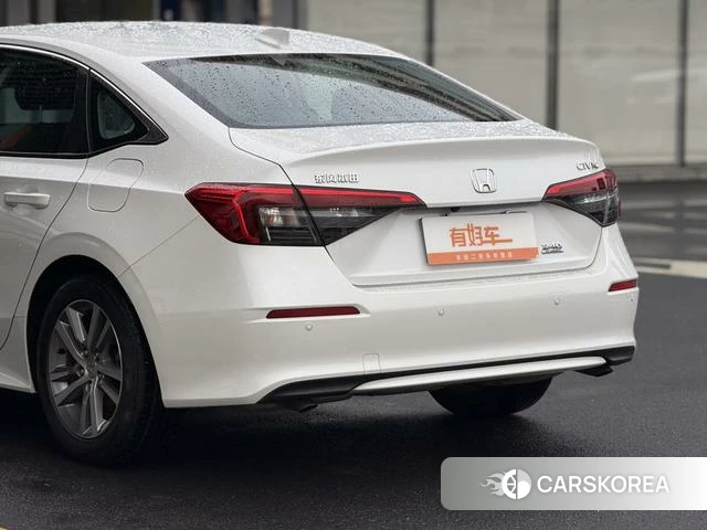 Honda Civic id 4290640 из Китая 25