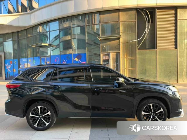 Toyota Crown Lufang id 4263649 из Китая 25
