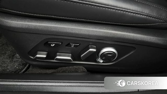 Hyundai Grandeur (GN7) id 4585149 из Кореи 25