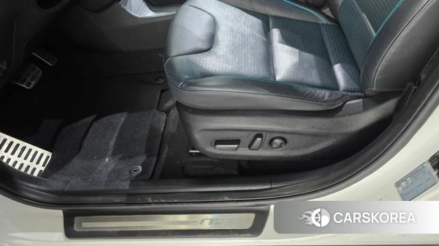 Kia Niro EV id 4501540 из Кореи 25