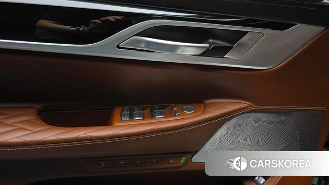 BMW 7 Series (G11) id 4930285 из Кореи 25