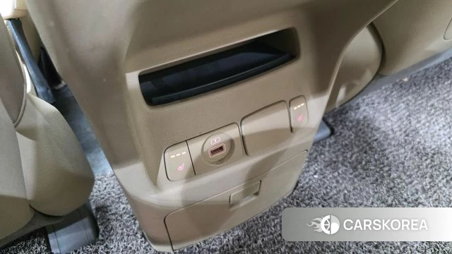 Kia The New Carnival id 4873518 из Кореи 25