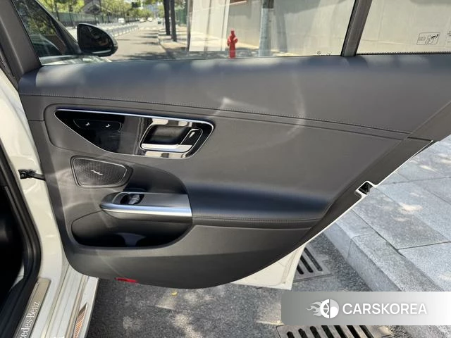 Mercedes-Benz C-class PHEV id 4297281 из Китая 25