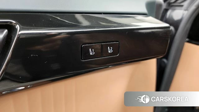Hyundai Grandeur Hybrid (GN7) id 4360256 из Кореи 25
