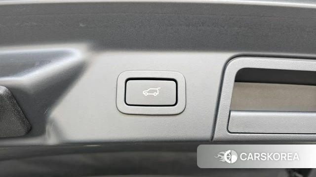 Land Rover Range Rover Velar id 4521010 из Кореи 25
