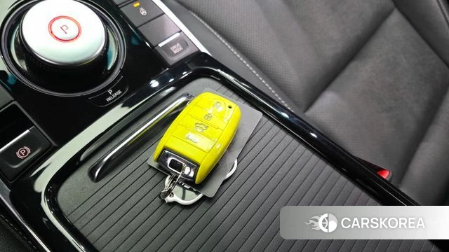 Kia Niro EV id 4594945 из Кореи 25