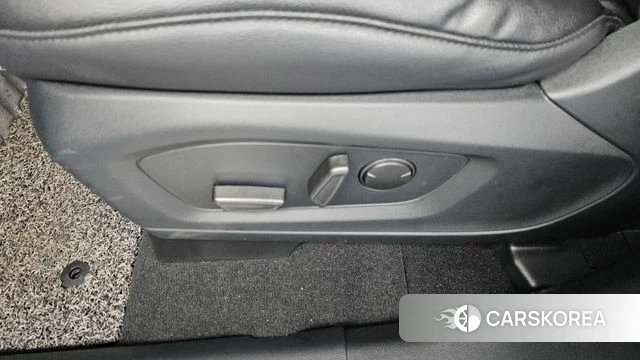 Ford Explorer 6th Generation id 4881634 из Кореи 25