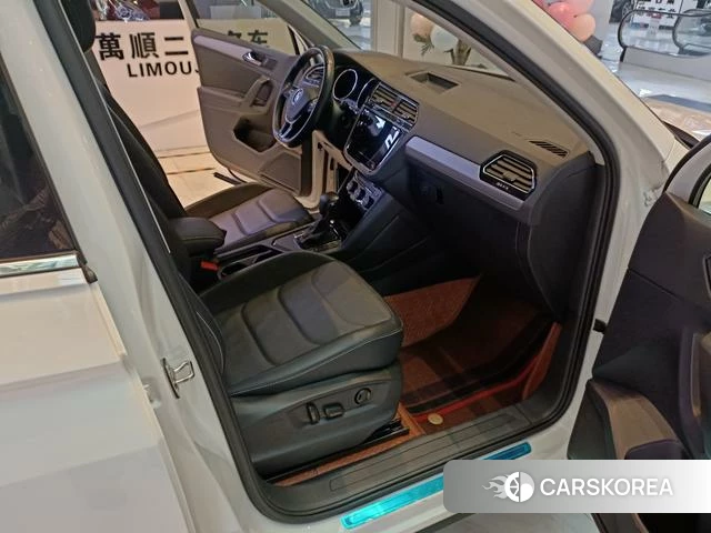 Volkswagen Tiguan L id 3882651 из Китая 25
