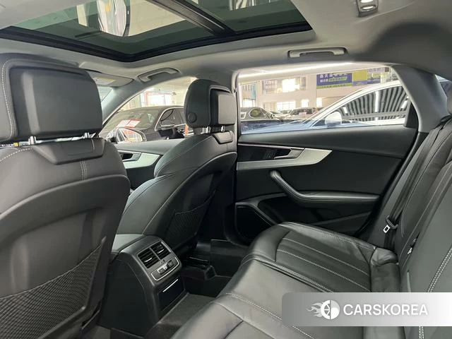 Audi A4L id 4290436 из Китая 25