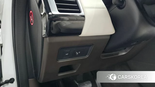 Land Rover Discovery 5 id 4477194 из Кореи 25