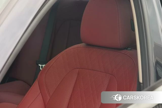 BMW 3 series id 4254608 из Китая 25