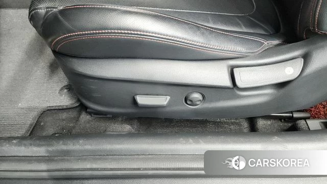 Hyundai Veloster (JS) id 4284257 из Кореи 25