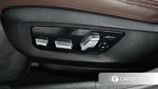 BMW 5 Series (G30) id 4530030 из Кореи 25