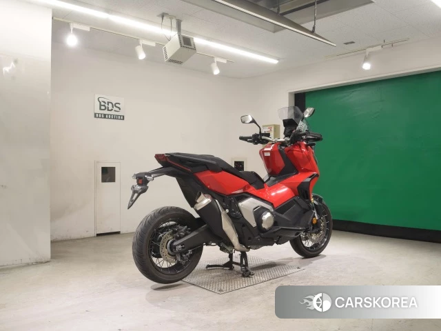 Проданный Honda X-ADV 750 id 4237963 из Японии, фото 25