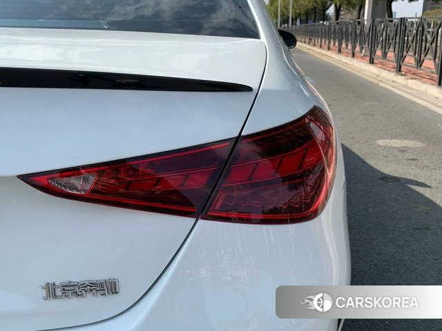 Mercedes-Benz Class C id 4263719 из Китая 25