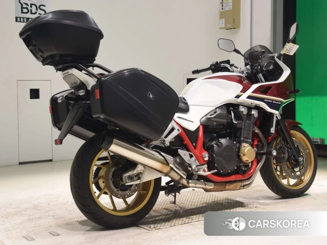 Honda CB1300SF BOLDOR id 4184234 из Японии 25