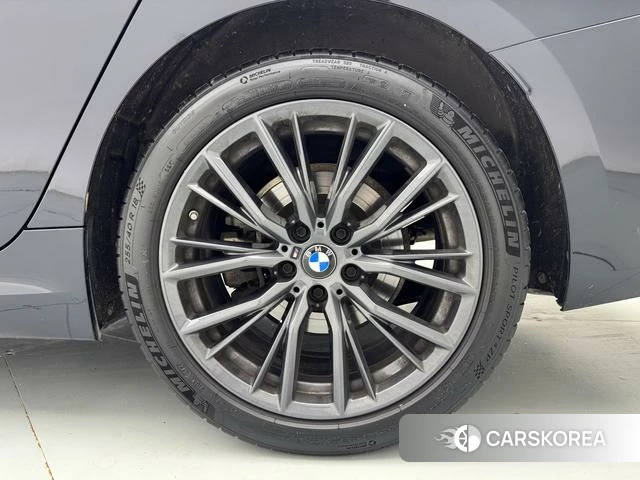 BMW 3 series id 4313633 из Китая 25