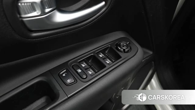 Jeep Renegade id 4769711 из Кореи 25