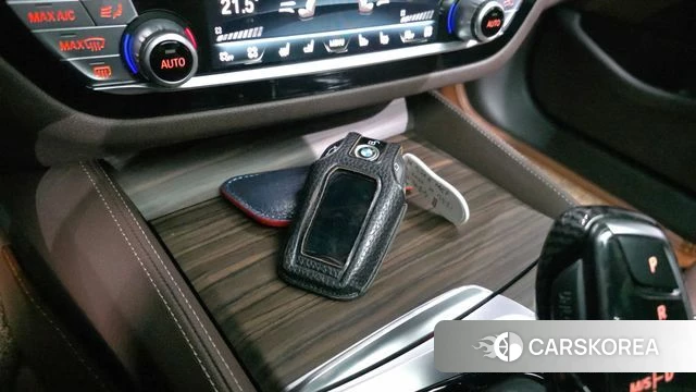 BMW 5 Series (G30) id 4356412 из Кореи 25
