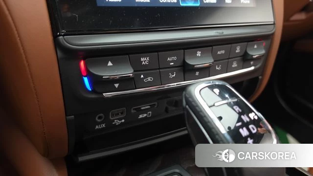 Maserati Quattroporte id 4502237 из Кореи 25