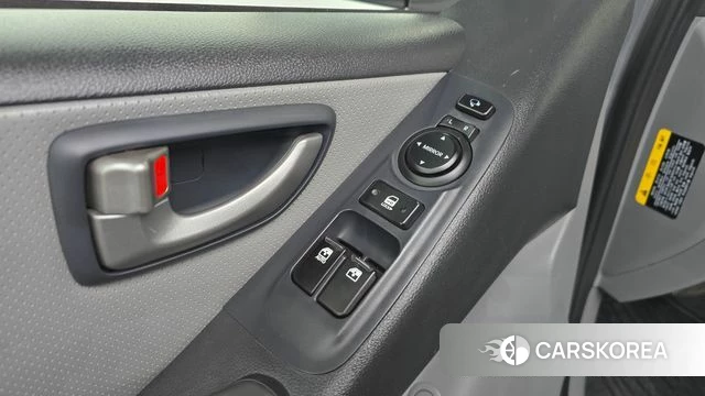 Hyundai The New Grand Starex id 4490703 из Кореи 25