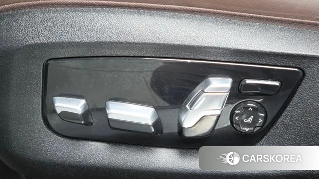 BMW 7 Series (G11) id 4656682 из Кореи 25