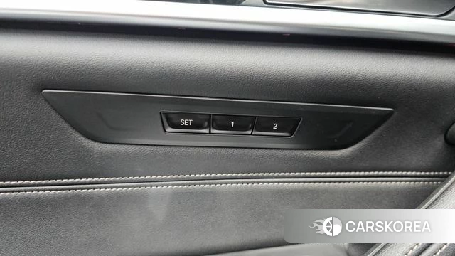 BMW 5 Series (G30) id 4377170 из Кореи 25