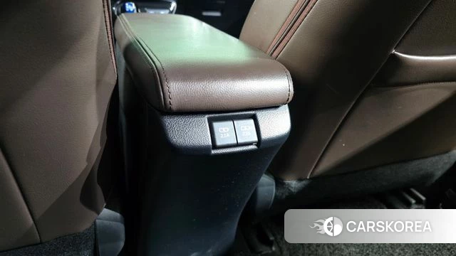 Toyota Prius 4th Generation id 4568237 из Кореи 25