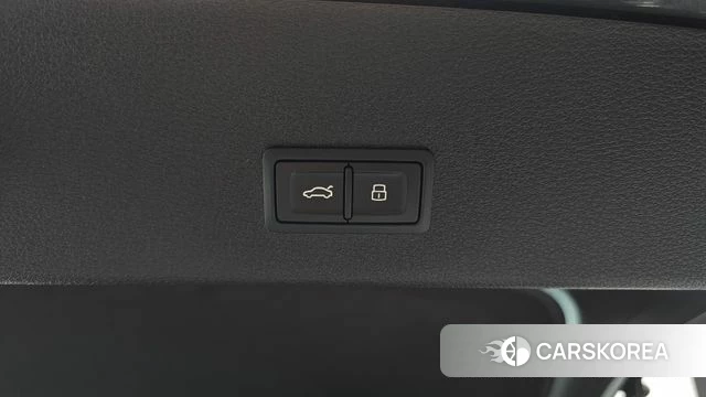 Audi e-Tron id 4631369 из Кореи 25
