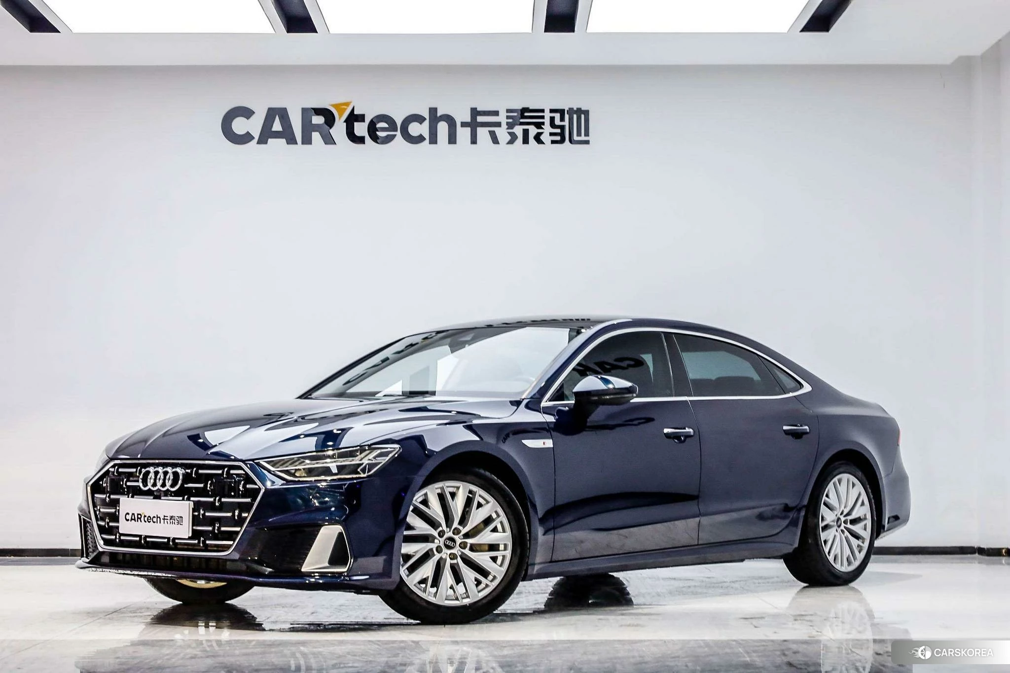 Audi A7L id 4486187 из Китая 25
