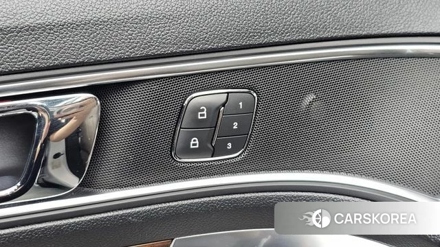 Ford Explorer id 4856215 из Кореи 25