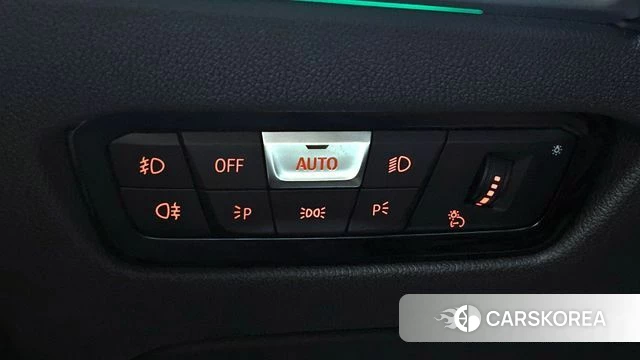 BMW 3 Series (G20) id 4268990 из Кореи 25