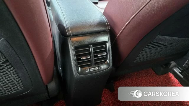 Kia The New Niro id 4225012 из Кореи 25