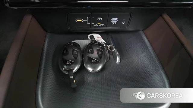 Hyundai Grandeur Hybrid (GN7) id 4394793 из Кореи 25