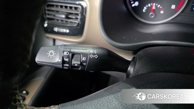 Kia Stonic id 4521063 из Кореи 25