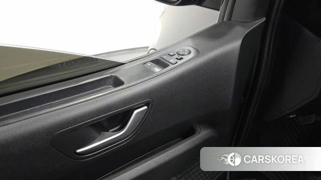 Hyundai Staria id 4303193 из Кореи 25