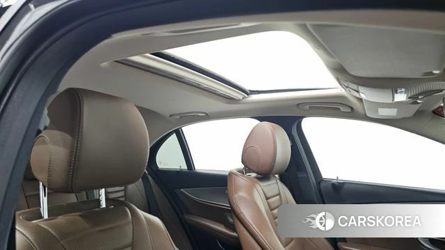 Mercedes-Benz E-Class W213 id 4907511 из Кореи 25