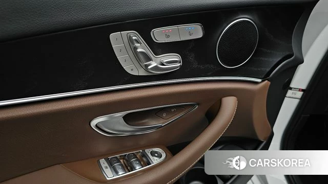 Mercedes-Benz E-Class W213 id 4783438 из Кореи 25