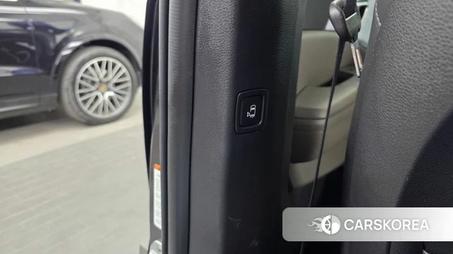 Kia The New Carnival 4th Generation id 4194525 из Кореи 25