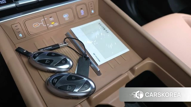 Hyundai Santa Fe (MX5) id 4617917 из Кореи 25