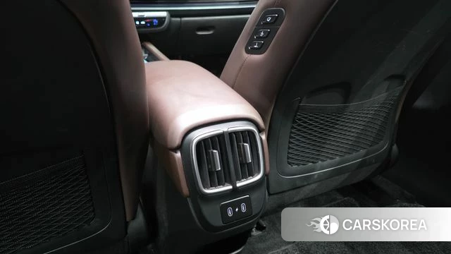 Hyundai Ionic 6 id 4541035 из Кореи 25