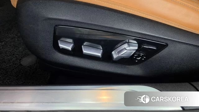 BMW 7 Series (G11) id 4556733 из Кореи 25