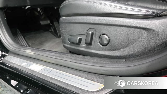 Hyundai The New Grandeur IG id 4624240 из Кореи 25