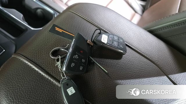 GMC Sierra id 4427394 из Кореи 25