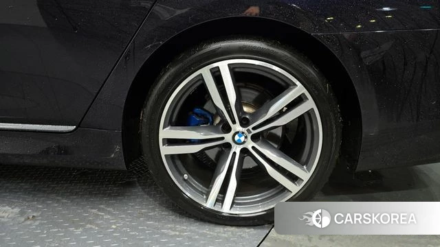 BMW 7 Series (G11) id 4351094 из Кореи 25