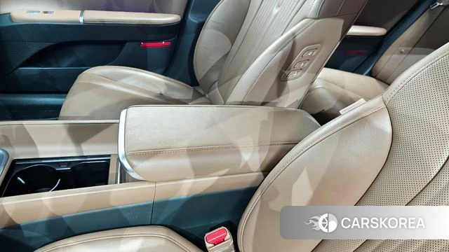 Hyundai Grandeur (GN7) id 4408871 из Кореи 25