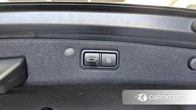 Hyundai The New Grandeur IG Hybrid id 4317051 из Кореи 25