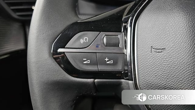 Peugeot e-208 second Generation id 4267294 из Кореи 25