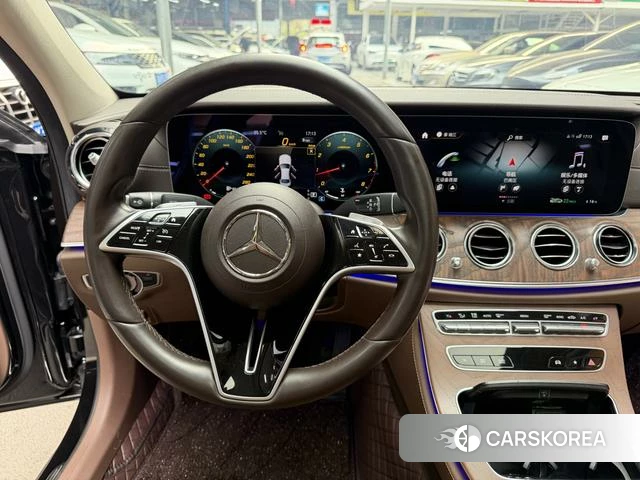 Mercedes-Benz E-class id 4278748 из Китая 25